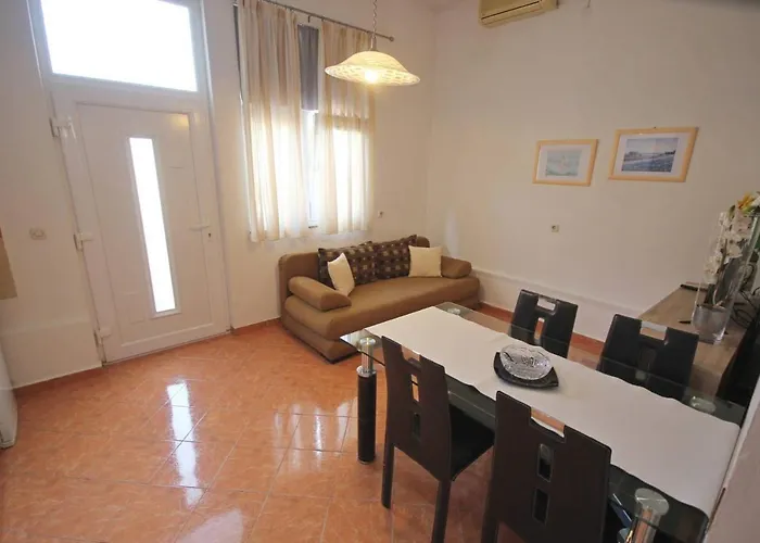 Family Mirela Borik Lejlighed Zadar